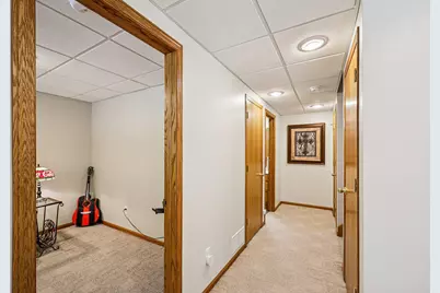 9000 Parkside Drive, Woodbury, MN 55125 - Photo 36