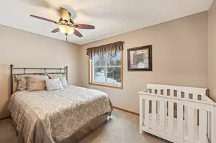 9000 Parkside Dr, Woodbury, MN 55125 - Photo 20