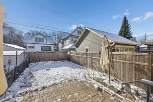 1676 Hague Ave, Saint Paul, MN 55104 - Photo 22