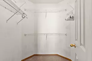 8663 Quarry Ridge Ln, Woodbury, MN 55125 - Photo 20