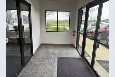 222-2 20th Street SE, Willmar, MN 56201 - Photo 2