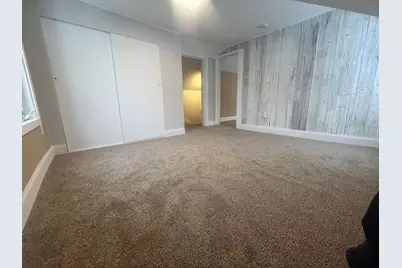 215 N Maple Street, Chaska, MN 55318 - Photo 8