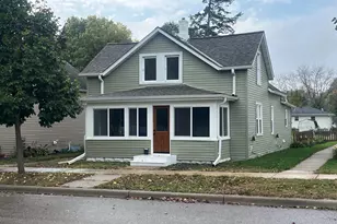 215 N Maple St, Chaska, MN 55318 - Photo 1
