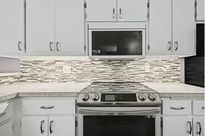 11557 Carriage Court, Eden Prairie, MN 55344 - Photo 12