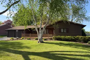 941 Mary Ave, Willmar, MN 56201 - Photo 64