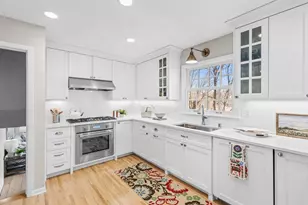 18427 Heathcote Ln, Wayzata, MN 55391 - Photo 18