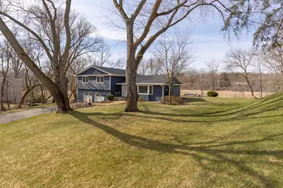 18427 Heathcote Lane, Wayzata, MN 55391 - Photo 4