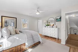 18427 Heathcote Ln, Wayzata, MN 55391 - Photo 32