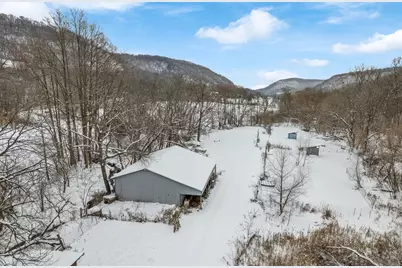 43513 Runaway Drive, Dakota, MN 55925 - Photo 6