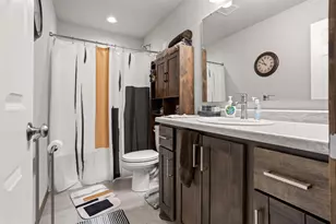 6628 14th St S, Fargo, ND 58104 - Photo 32