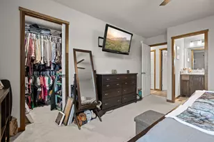 6628 14th St S, Fargo, ND 58104 - Photo 18