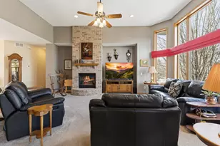 20607 Jupiter Path, Lakeville, MN 55044 - Photo 6