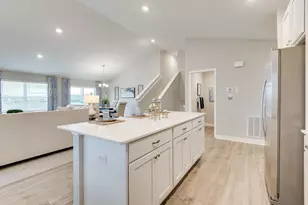 1679 Shasta Dr, Shakopee, MN 55379 - Photo 6