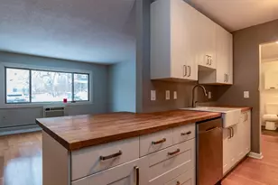 2446 Aldrich Ave S, Minneapolis, MN 55405 - Photo 14