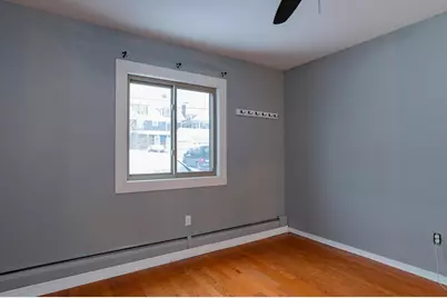 2446 Aldrich Avenue S #105, Minneapolis, MN 55405 - Photo 10