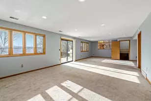 17384 Harding Ln, Lakeville, MN 55044 - Photo 32