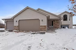 972 La Barge Rd, Hudson, WI 54016 - Photo 1