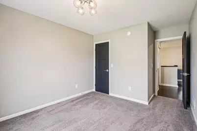 1006 Van White Memorial Boulevard, Minneapolis, MN 55411 - Photo 18