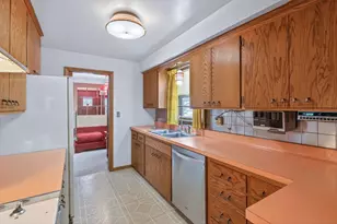 7038 Chicago Ave S, Richfield, MN 55423 - Photo 10