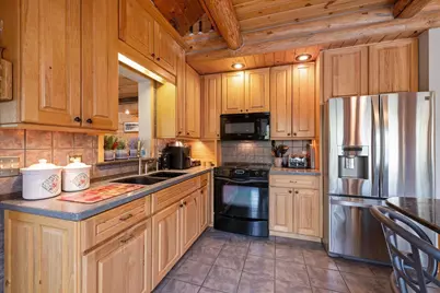 1920 Highway 11 E, International Falls, MN 56649 - Photo 24