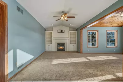 2563 Colony Circle, Saint Cloud, MN 56303 - Photo 10