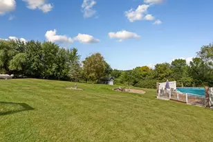 412 Singing Hills Dr SE, Lonsdale, MN 55046 - Photo 24