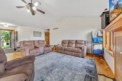 412 Singing Hills Drive SE, Lonsdale, MN 55046 - Photo 32