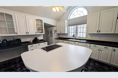 1007 Dewey Avenue NE, Bemidji, MN 56601 - Photo 30