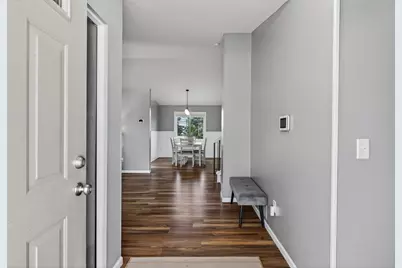 7390 Jordon Avenue S, Cottage Grove, MN 55016 - Photo 4