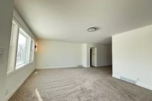 2903 Fremont Ct SW, Rochester, MN 55902 - Photo 2