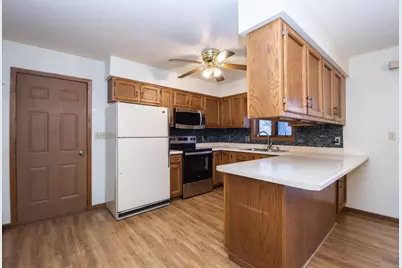 2301 23rd Avenue S, Fargo,  58103 - Photo 10