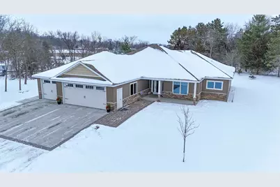 522 8th Street SW, Pine Island, MN 55963 - Photo 1