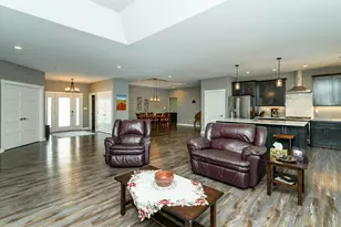 522 8th St SW, Pine Island, MN 55963 - Photo 26