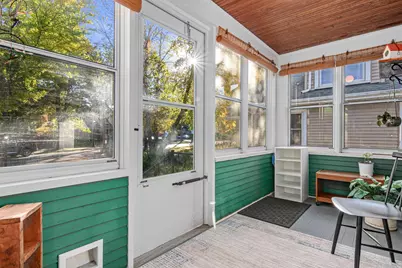 711 Sherwood Avenue, Saint Paul, MN 55106 - Photo 2