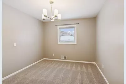 6342 Girard Avenue N, Brooklyn Center, MN 55430 - Photo 22