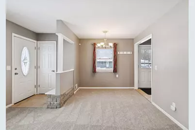 6342 Girard Avenue N, Brooklyn Center, MN 55430 - Photo 12