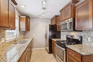 6342 Girard Ave N, Brooklyn Center, MN 55430 - Photo 4