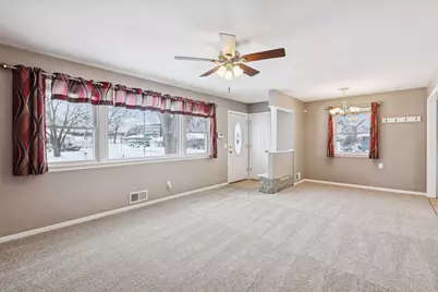 6342 Girard Avenue N, Brooklyn Center, MN 55430 - Photo 8