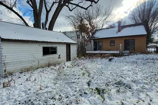 1939 5th St E, Saint Paul, MN 55119 - Photo 2