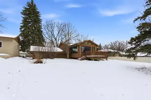 3832 Gettysburg Ave N, New Hope, MN 55427 - Photo 34