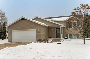 4180 Peregrine Ln S E, Rochester, MN 55904 - Photo 1