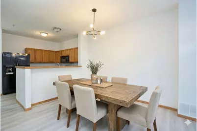 15316 Founders Lane #304, Apple Valley, MN 55124 - Photo 4