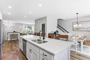 2210 Gateway Curv, North Saint Paul, MN 55109 - Photo 10