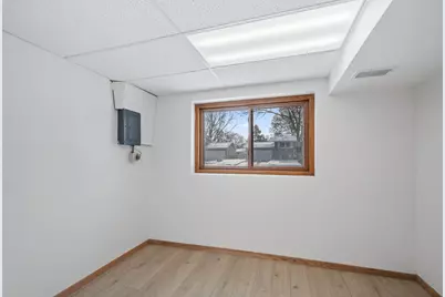 2200 74th Avenue N, Brooklyn Park, MN 55444 - Photo 26