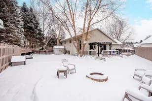 129 Hemlock Pl, Vadnais Heights, MN 55127 - Photo 44