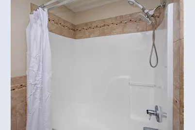 129 Hemlock Place, Vadnais Heights, MN 55127 - Photo 24