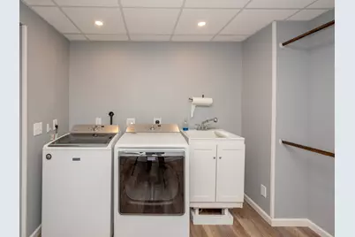 129 Hemlock Place, Vadnais Heights, MN 55127 - Photo 28