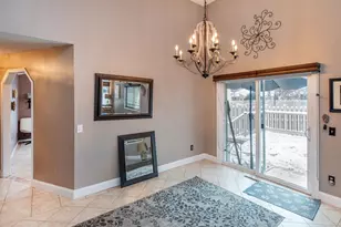 129 Hemlock Pl, Vadnais Heights, MN 55127 - Photo 14