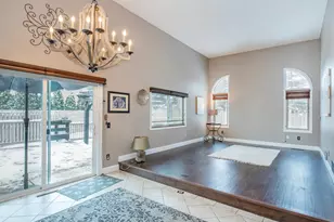 129 Hemlock Pl, Vadnais Heights, MN 55127 - Photo 16