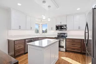 4081 Northview Terrace, Eagan, MN 55123 - Photo 2